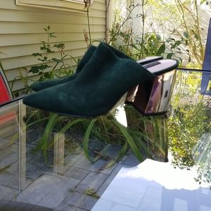 Steven..Hunter Green suede slides